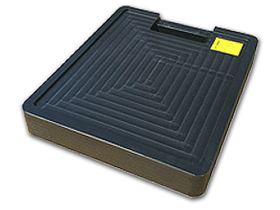 アウトリガープレート アウトリガープレート ユニック 高所作業車 舗装路面保護